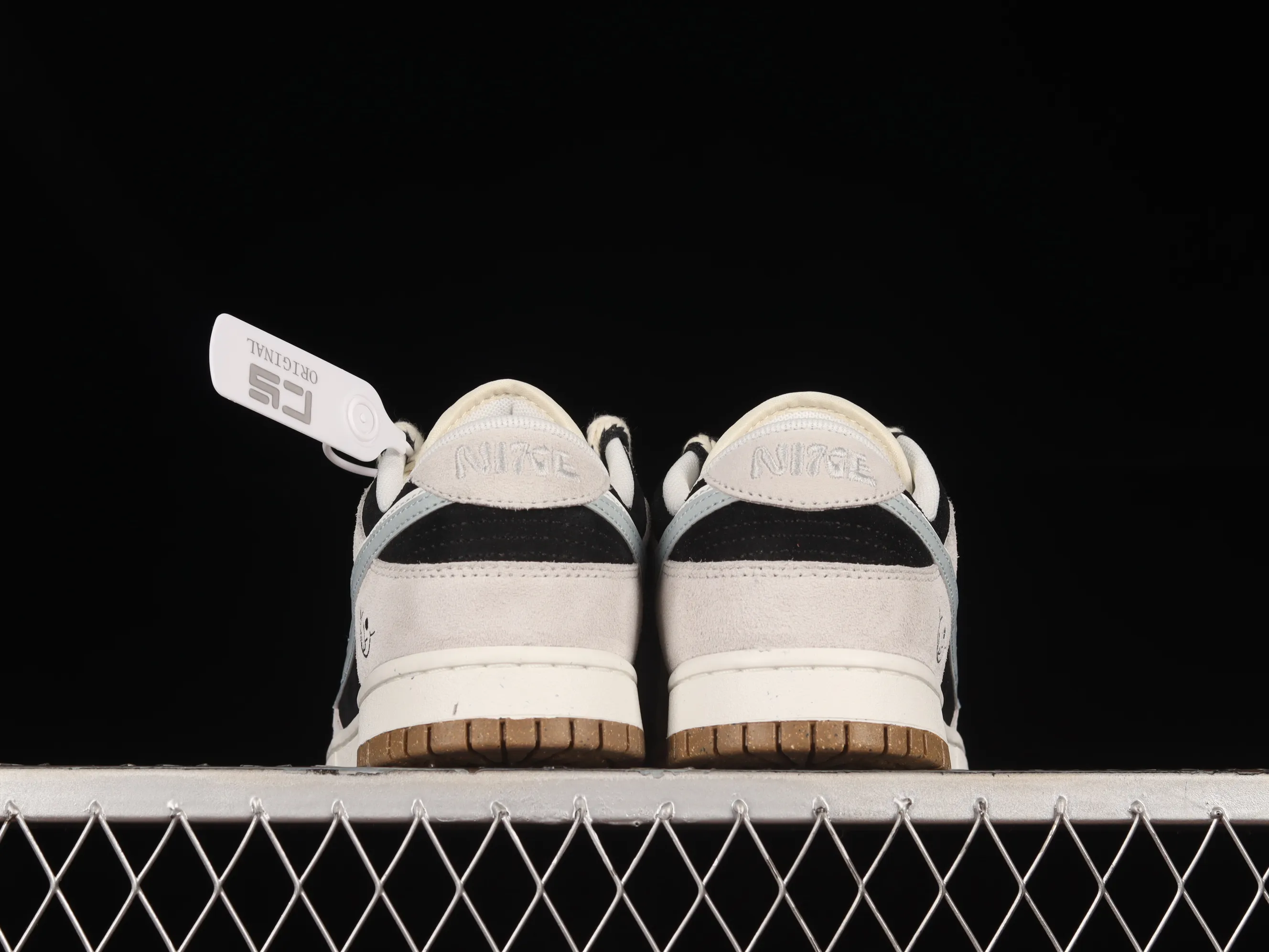 All categories Nk SB Dunk series Nk SB Dunk Low low-top sneakers Nk SB Dunk Low "85" black gray SB low-top sports and leisure sneakers DO9457-118